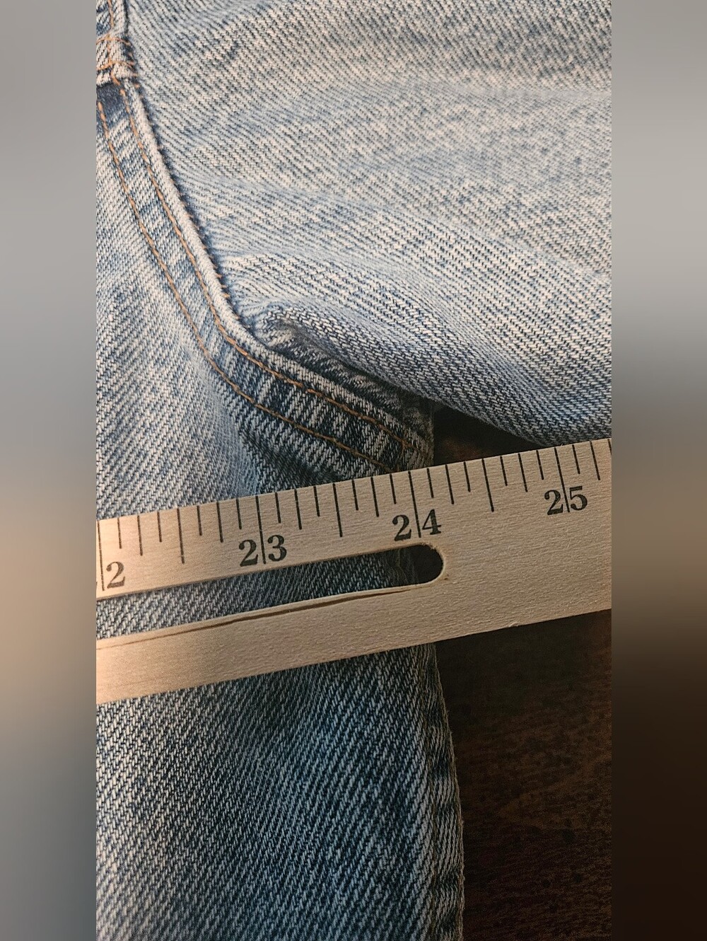 Levi's Distressed Trucker Jacket 70518 Men's Large - Picture 9 of 10